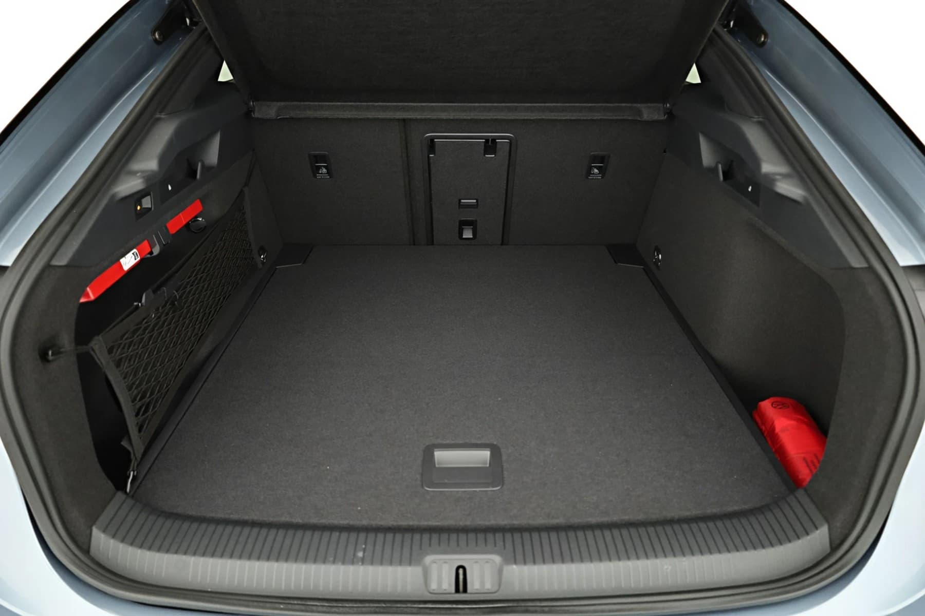 Volkswagen ID.7 Pro Black, AHK, HuD, IQ.Light, IQ.Drive, AreaView, Side, Winter, 19-Zoll — 12