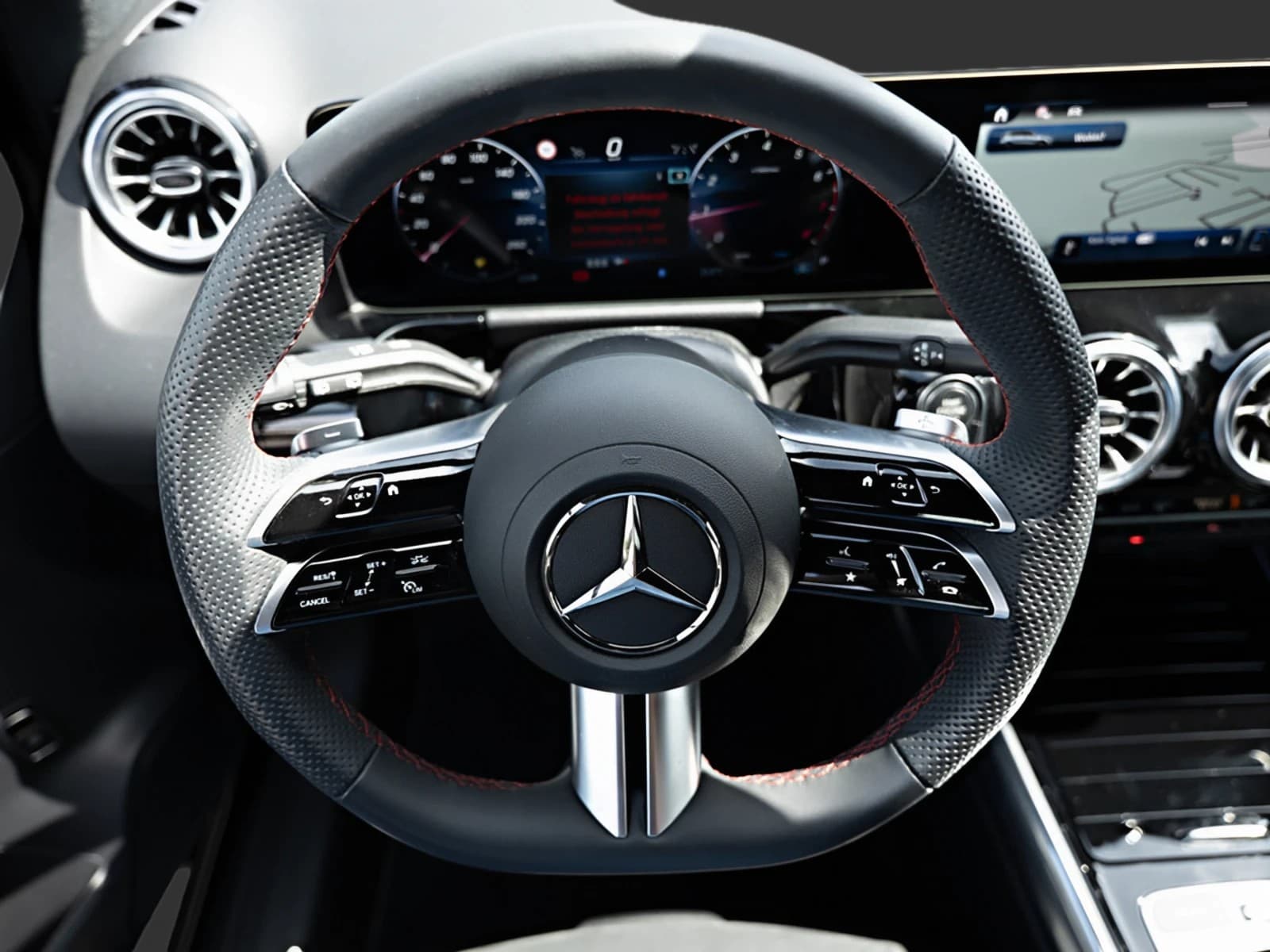 Mercedes-Benz B 200 AMG-Sport/Multibeam/Cam/Totw/Winter/SHZ/18 — 9